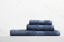 Load image into Gallery viewer, Plush Organic Bath Towel Set
